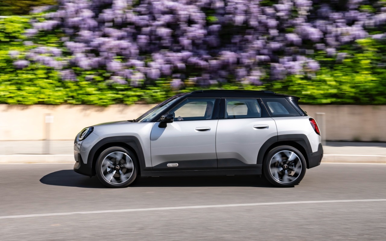 „MINI Aceman E“ Pasiūlymo kaina 37 190 Eur arba 377,34 Eur/mėn.